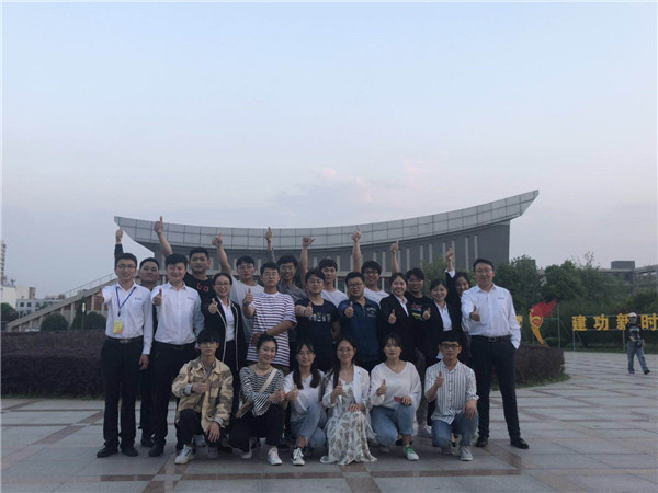 微信图片_20190511193800_副本.jpg